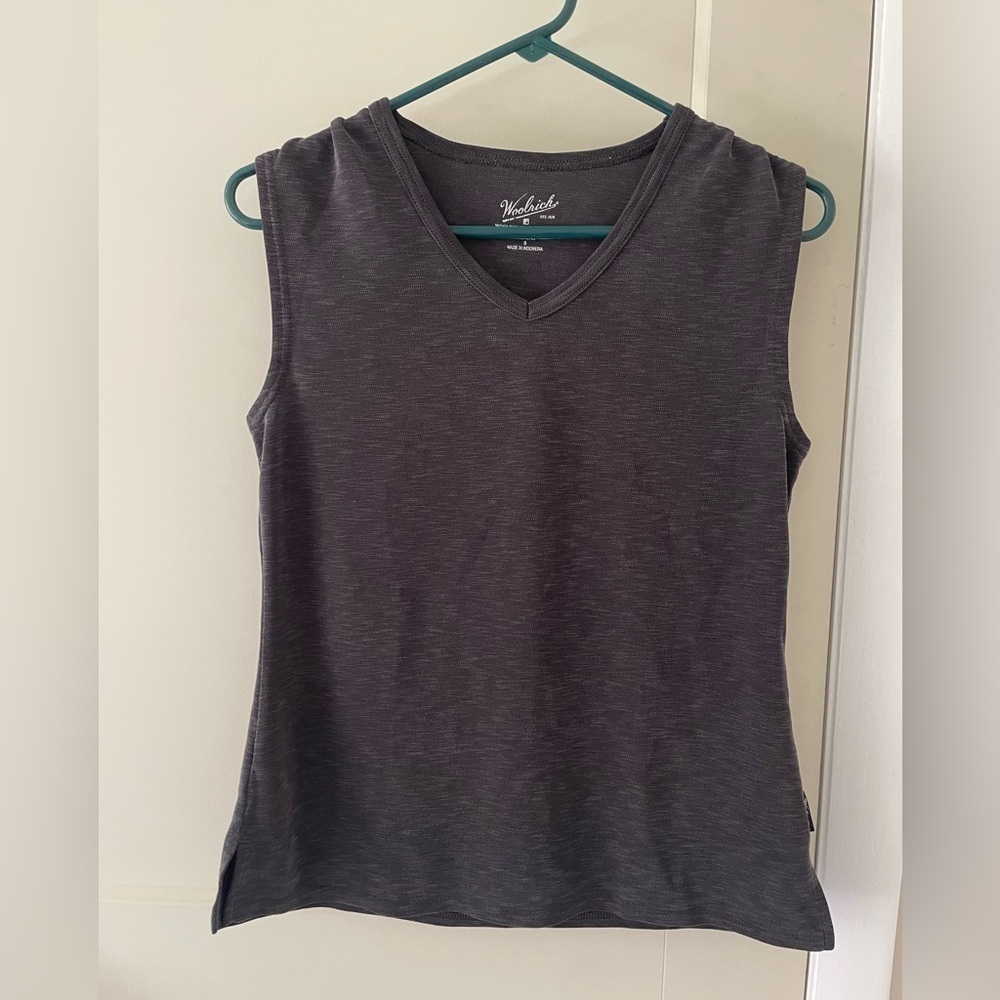 Woolrich Women’s Gray Tank Top